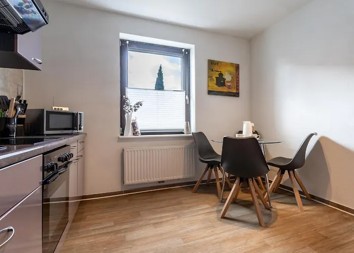 Haus 4 Jahreszeiten- Winter Mit Terrasse Und Bio-kamin Karlshagen